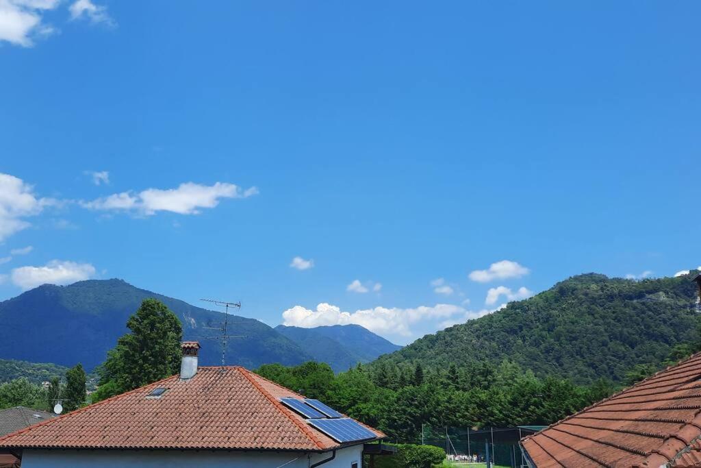 Lago Maggiore, Leggiuno, Ampio Appartamento Экстерьер фото