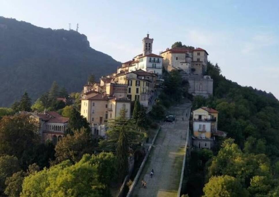 Lago Maggiore, Leggiuno, Ampio Appartamento Экстерьер фото